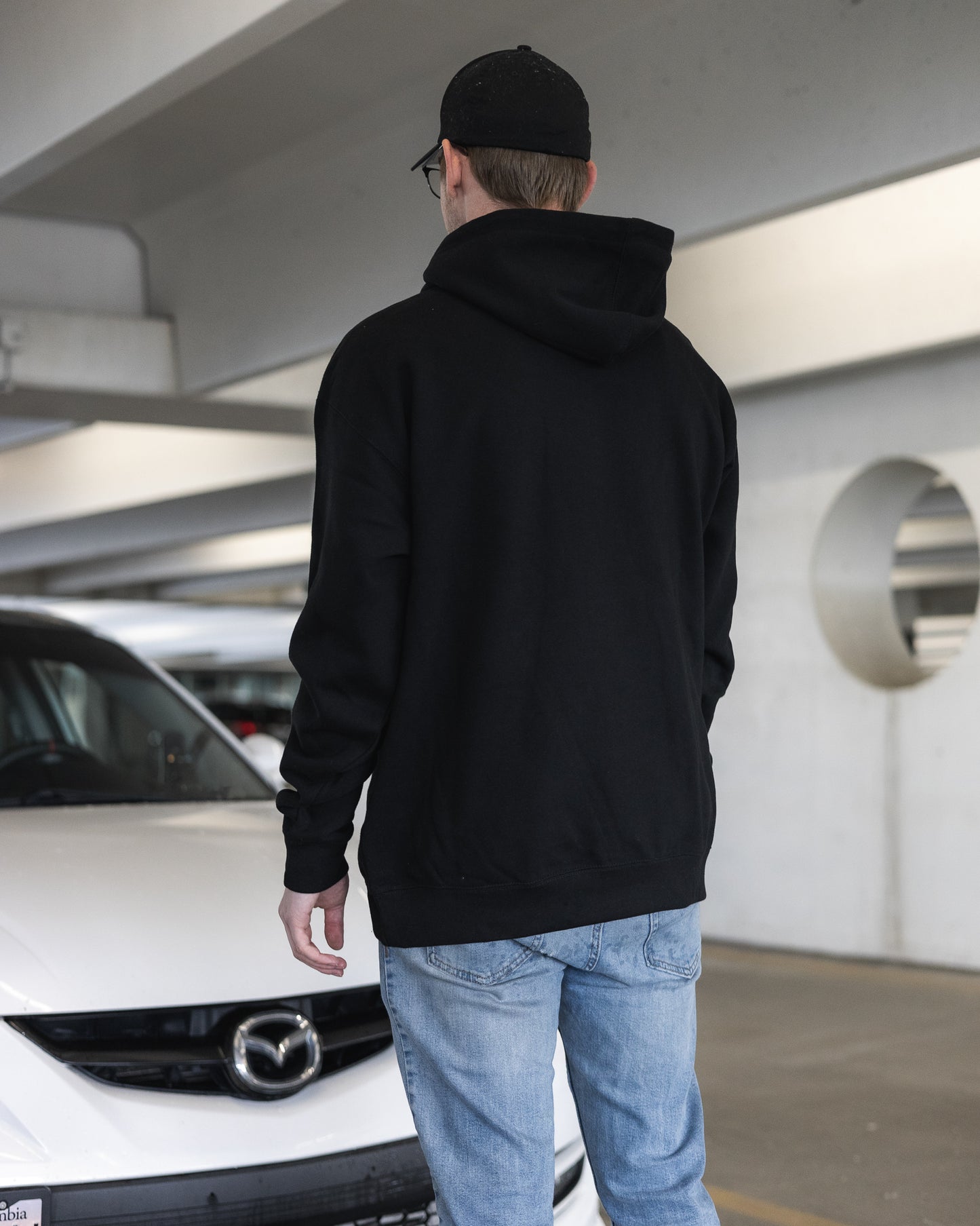 SCALED SIGNATURE HOODIE BLACK